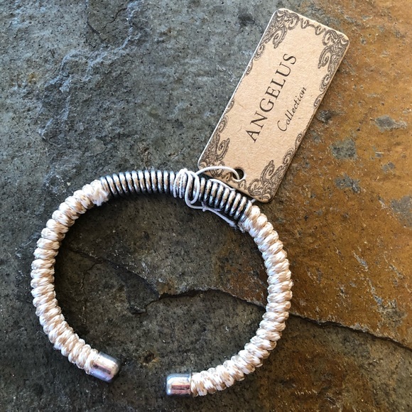 🌼 Wrapped Spring Cuff Bracelet 🌼 - Picture 5 of 8